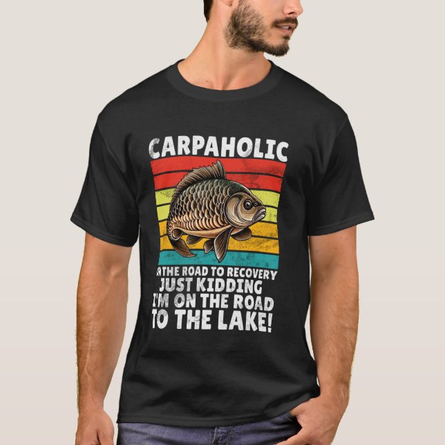 Carpaholic-Karpfenfischen T-Shirt (Vorderseite)