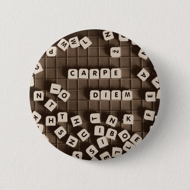Carpe Diem Scrambled Letter Tiles Button (Vorderseite)