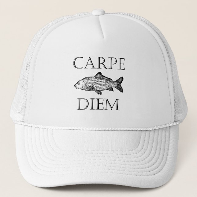 Carpe Diem Seize the Day Carp Fisch Procrastinator Truckerkappe (Vorderseite)
