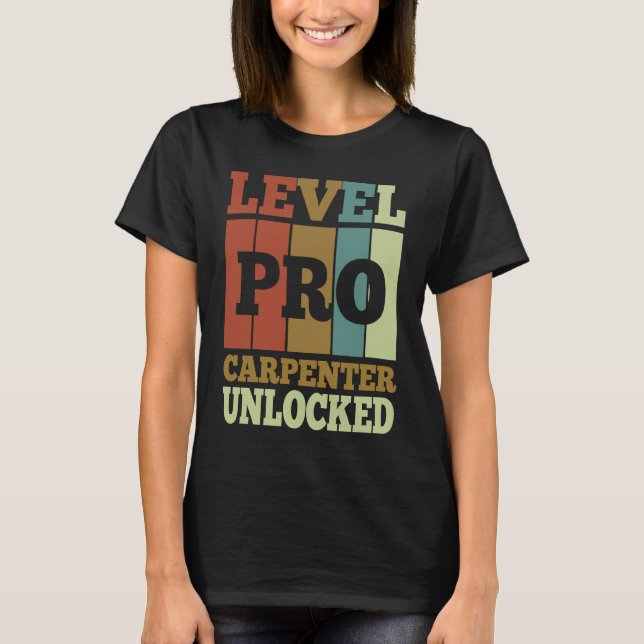 Carpenter Pro Unlocked Vintage Style Unique T-Shirt (Vorderseite)