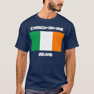 Carrick-on-Suir, Irland mit irischer Flagge T-Shirt
