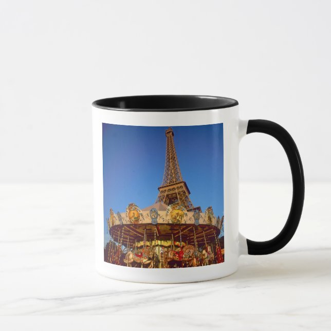 Carrousel, Eiffelturm, Paris, Frankreich Tasse (Rechts)