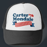 Carter Mondale '76 Retro-Wahl Truckerkappe<br><div class="desc">Funny Carter Mondale 76 Retro Wahlgeschenk,  um die aktuelle Politik zu vergessen. Vintage demokratische Wahlgerüste,  die Jimmy Carter bei der Präsidentschaftswahl 1976 unterstützen.</div>