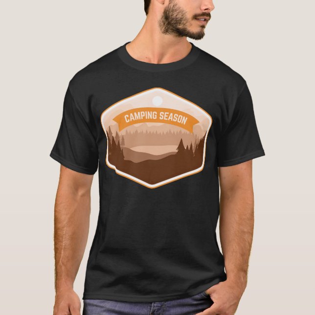 CARTOON CAMPING SEASON funny T-Shirt (Vorderseite)