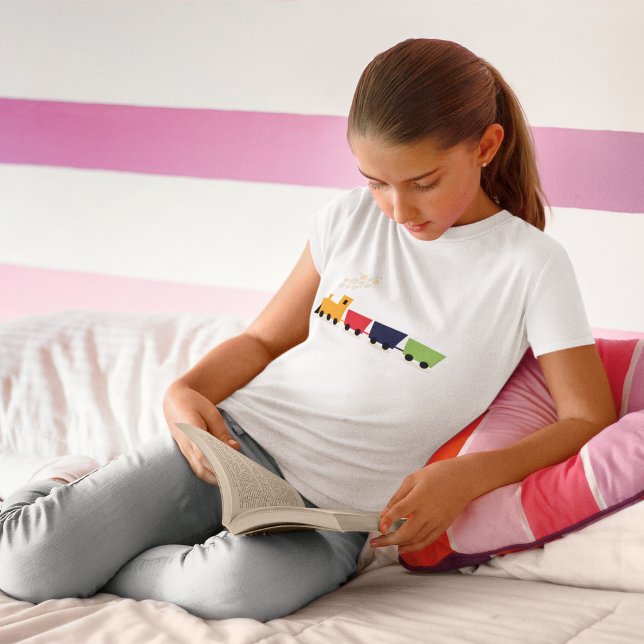 Cartoon Colorful Toy Train T - Shirt (Von Creator hochgeladen)