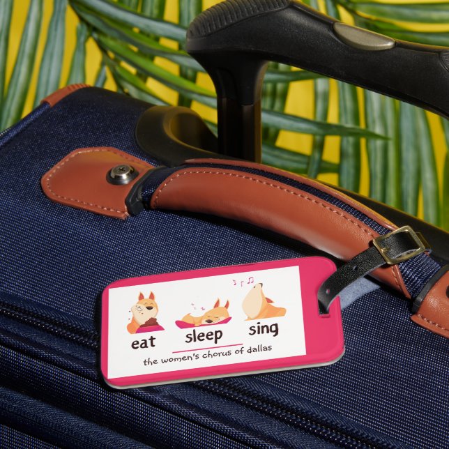 Cartoon Dog isst Sleep Sing Gepäckanhänger (Vorderseite Insitu 3)
