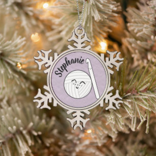 Cartoon Garnball & Crochet Hook + Name Schneeflocken Zinn-Ornament