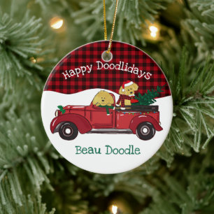 Cartoon Goldendoodles roter Weihnachtswagen Keramik Ornament