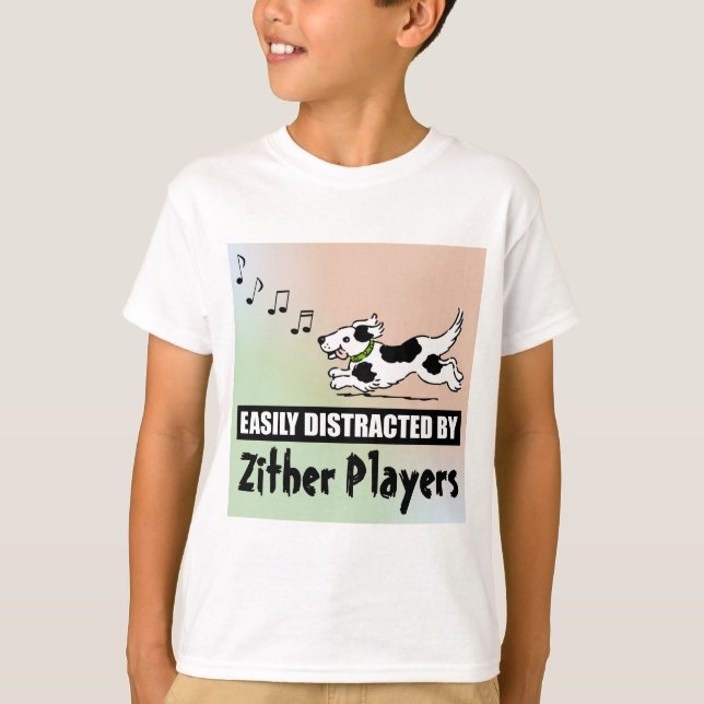Cartoon Hund leicht von Zither-Spielern abgelenkt T-Shirt (Vorderseite)