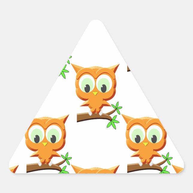 Cartoon Kleine Owl auf Zweigmuster Dreieckiger Aufkleber (Vorderseite)