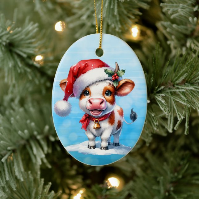 Cartoon Kuh in Weihnachtsmannmütze Personalisiert  Keramik Ornament (Baum)