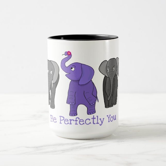 Cartoon Lila Elefant "Sei perfekt du" Tasse (Zentrum)