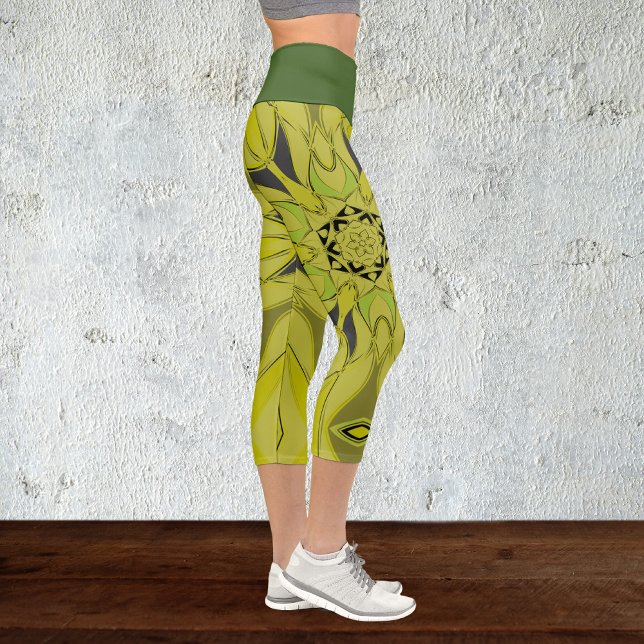 Cartoon Mandala Blume Green Capri Leggings (Von Creator hochgeladen)