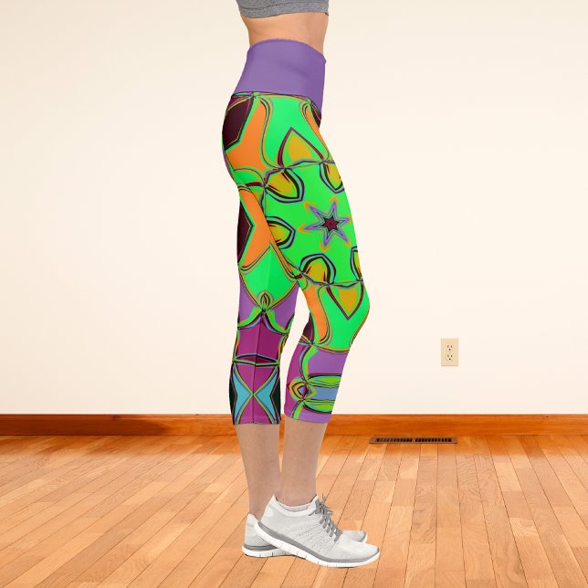Cartoon Mandala Blume Green Orange und Lila Capri Leggings (Von Creator hochgeladen)
