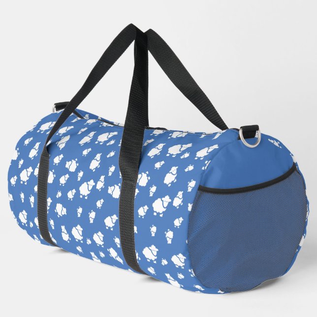 Cartoon Schafe auf blauem Hintergrund Duffle Bag (Rechte Ecke)