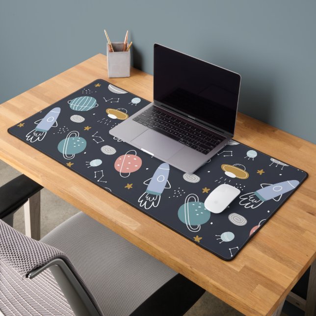 Cartoon Style Planets and Space Rockets Pattern Schreibtischunterlage (Büro 2)