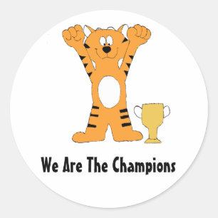 Cartoon Tiger Champion mit Trophäe Runder Aufkleber