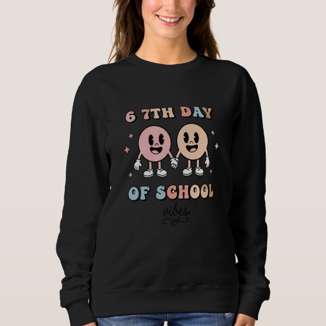 Cartoons, 6 7TH Day of School Playful Pastel Carto Sweatshirt (Vorderseite)