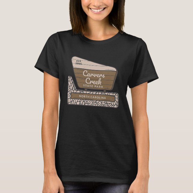 Carvers Creek NC Parks Vacationing T-Shirt (Vorderseite)
