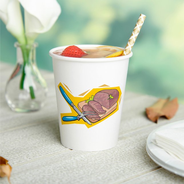 Carving Roast Beef with Fork and Knife Pappbecher (Von Creator hochgeladen)