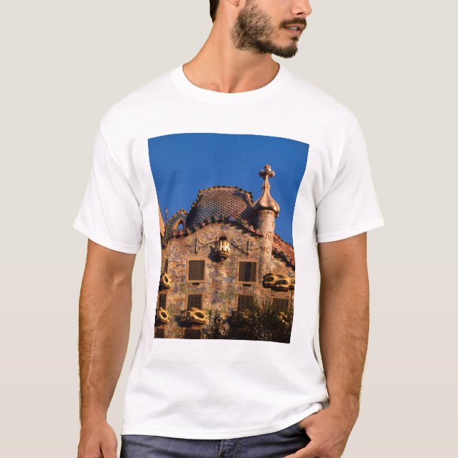 Casa Batilo, Gaudi Architecture, Barcelona, T-Shirt (Vorderseite)