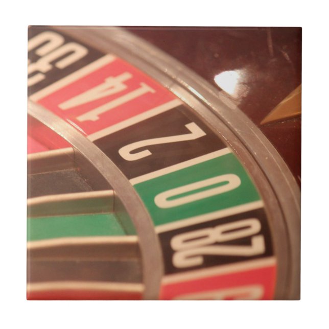 Casino-Glücksspiel-Rouletterad im vintage Retro-St Fliese (Vorderseite)