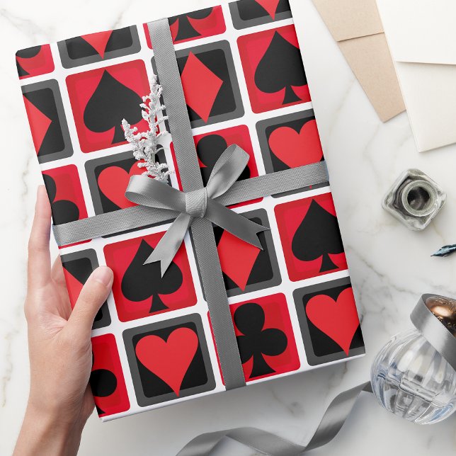 Casino Poker Card Anzug Packpapier (Poker Casino Wrapping Paper. Suits)