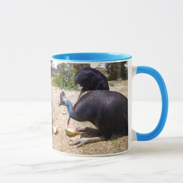 Cassowary Bird Eating Melons, Tasse (Rechts)