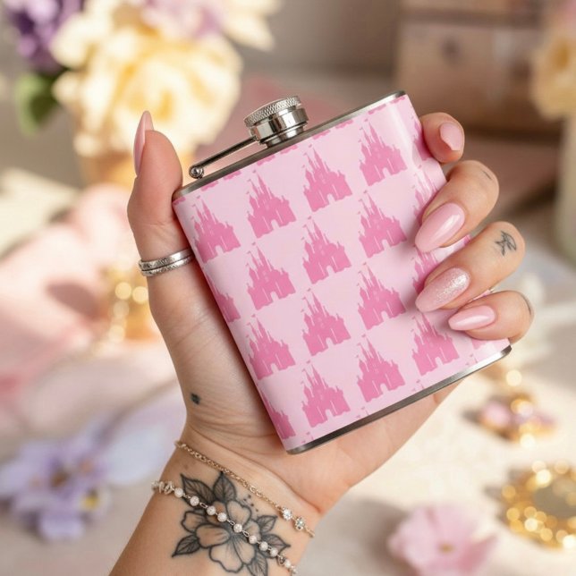 Castle Flask Flachmann (Von Creator hochgeladen)