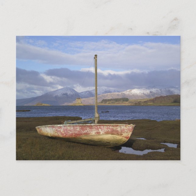 Castle Stalker mit Fischerboot im Postkarte (Vorderseite)