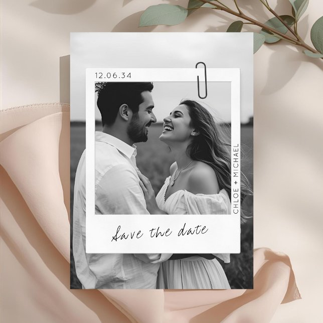 Casual & Chic Photo Frame Wedding  Save The Date (Von Creator hochgeladen)
