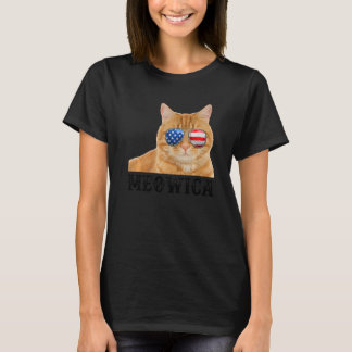 Cat 4. July Kitten USA Flag T-Shirt