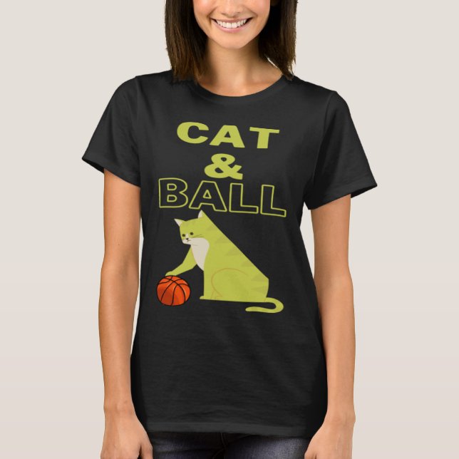 Cat and Ball cat holding a basketball with its paw T-Shirt (Vorderseite)