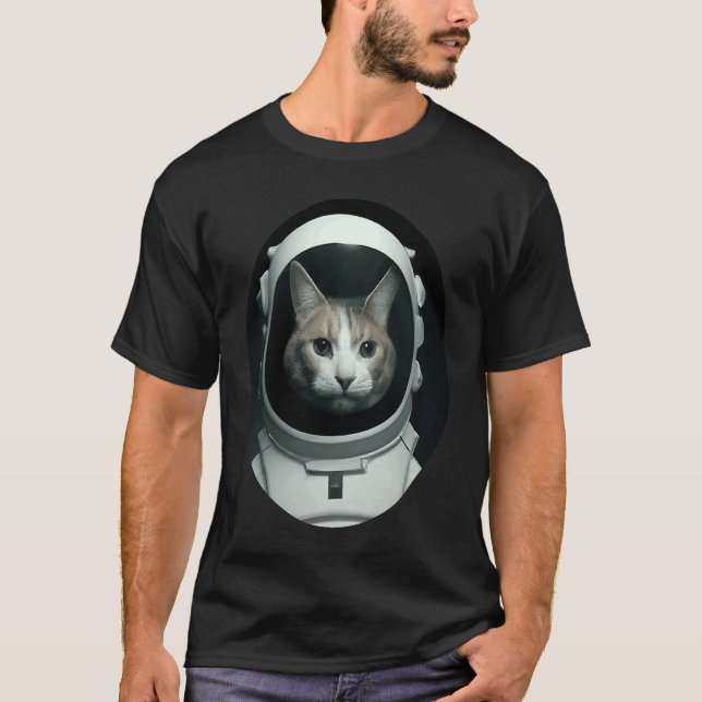 cat as an astronaut in space T-Shirt (Vorderseite)
