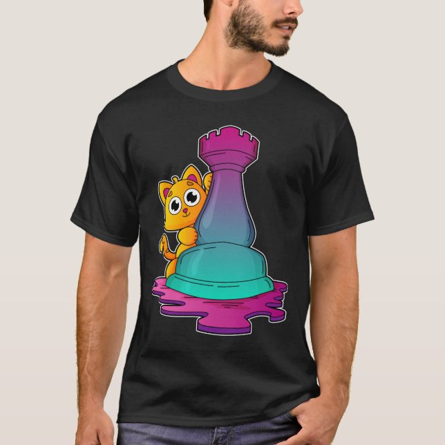 Cat at Chess with Chess piece Rook T-Shirt (Vorderseite)
