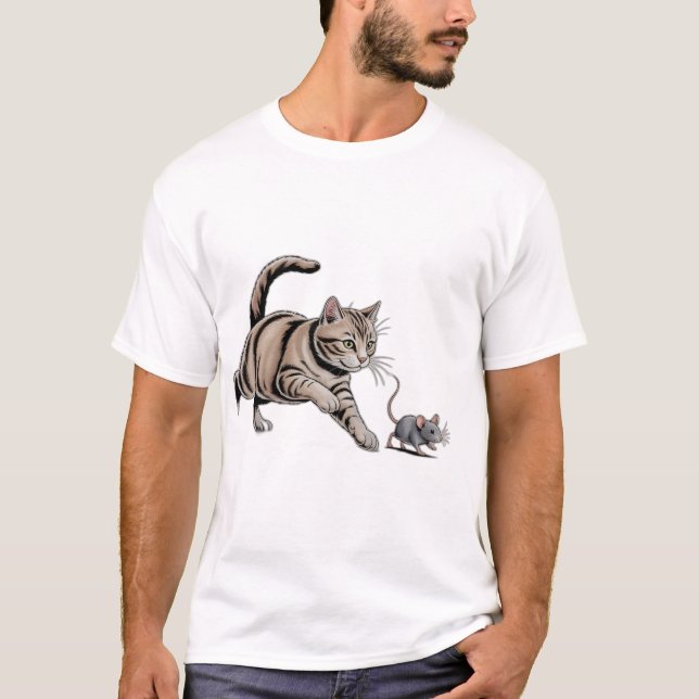 Cat Chasing Mouse Funny Animal Hunt T-Shirt (Vorderseite)