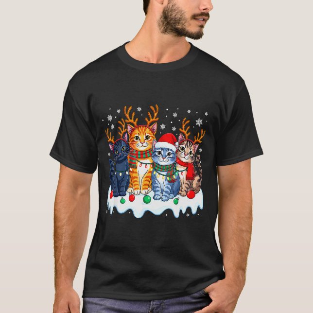 Cat Christmas Light Reindeer Santa Christmas Funny T-Shirt (Vorderseite)