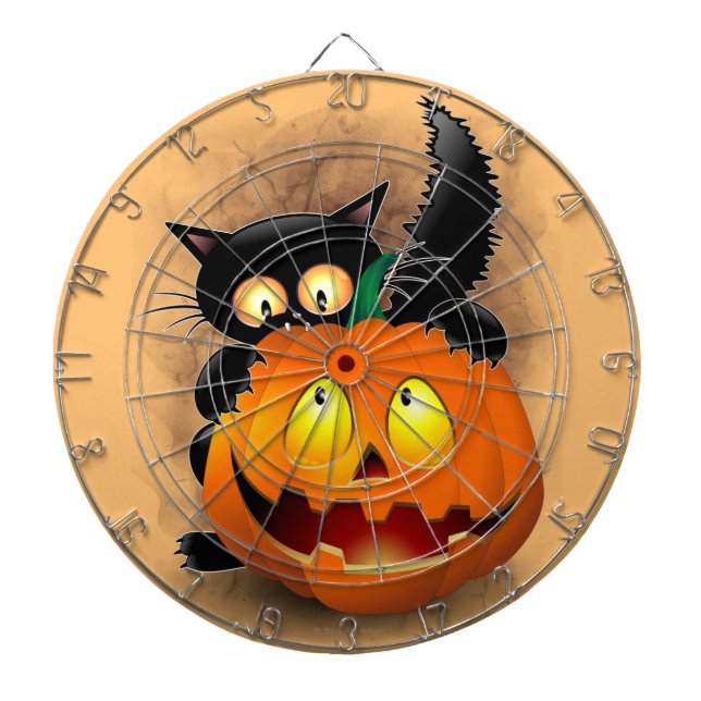 Cat Fun Halloween Charakter beißt einen Kürbis Dartscheibe (vorne)