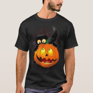 Cat Fun Halloween Charakter beißt einen Kürbis T-Shirt