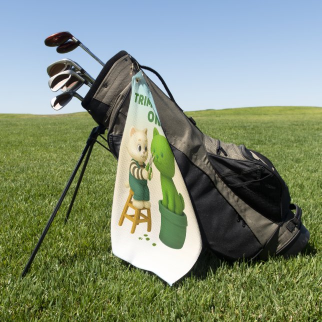 Cat Gardener Topiary Trim Mode Surreal Golfhandtuch (Gras)