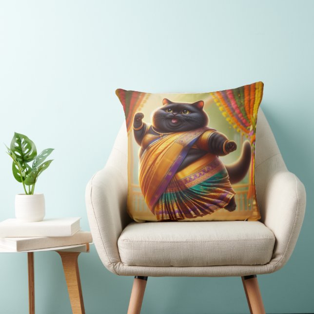 Cat in Indian clothes and dancing Kissen (Stuhl )