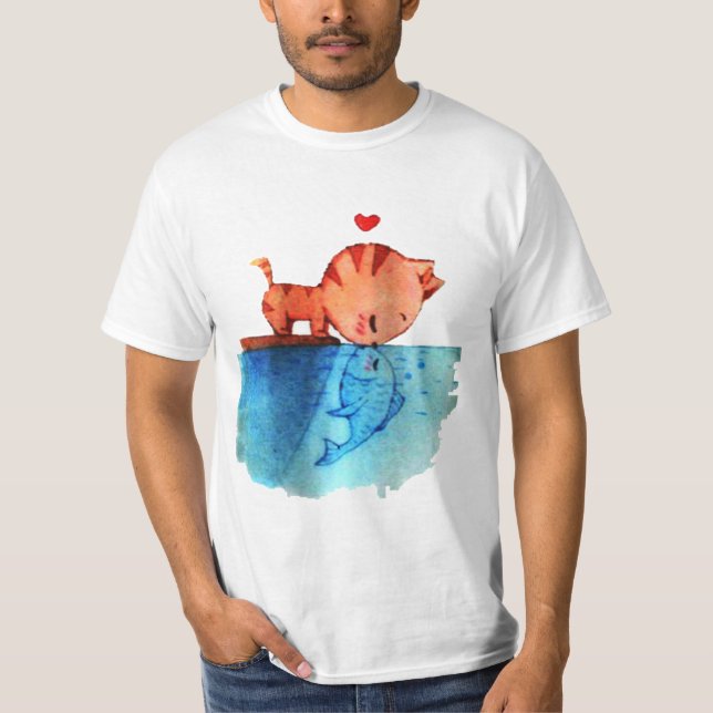 Cat Kissing Fish T-Shirt (Vorderseite)