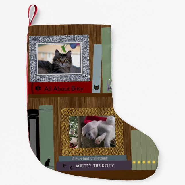 Cat Lover Bücher auf einem Regal Kleiner Weihnachtsstrumpf (Vorderseite)