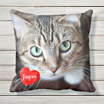 Cat Lover Modernes Foto Haustiere Personalisiert N Kissen<br><div class="desc">Feiern Sie Ihre beste Freundin mit einem personalisierten Pet Kissen . Der Name wird in einem wunderschönen Aquarellherz gezeigt. Passen Sie mit Ihrem eigenen Foto an, und nennen Sie es. Siehe 'Personalisieren Sie diese Vorlage', um Foto und Namen zu ändern, und sehen Sie 'Anpassen' für weitere benutzerdefinierte Optionen. Dieses Foto-Kissen...</div>