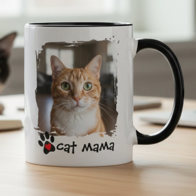 Cat Mama Photo Pet Lover Rescue Advocate Zweifarbige Tasse (Personalized "Cat Mama" photo mug for the rescue advocate — perfect birthday gift idea for her)