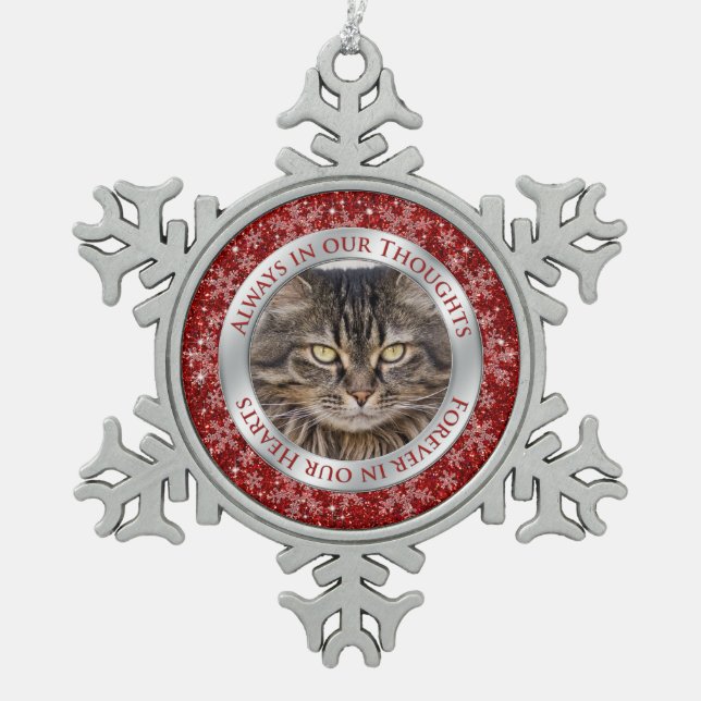 Cat Memorial Foto Weihnachten Rotes Silber Schneeflocken Zinn-Ornament (Vorderseite)