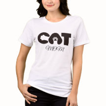 Cat Mom T-Shirt – Cute pow with letter cat