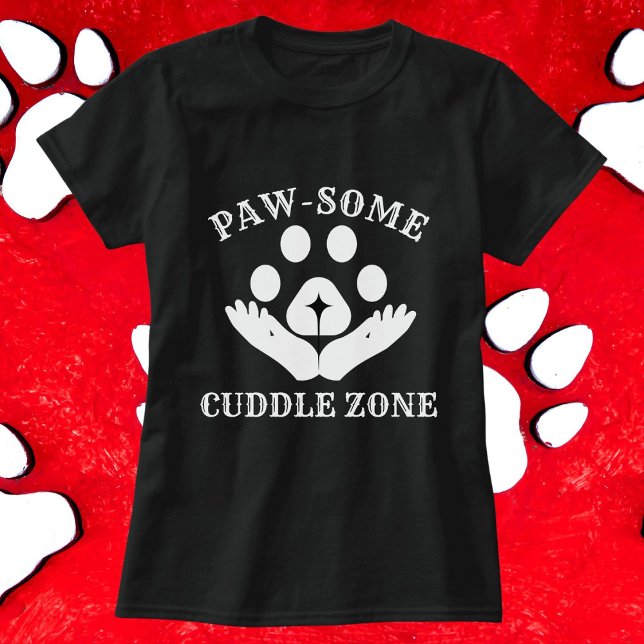 Cat Paw Cuddle Zone Funny Niedlich Modern Personal T-Shirt (Von Creator hochgeladen)