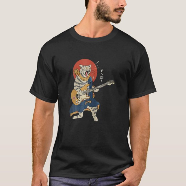 Cat Playing Gitarre Ukiyo E Samurai Japanisch Warr T-Shirt (Vorderseite)