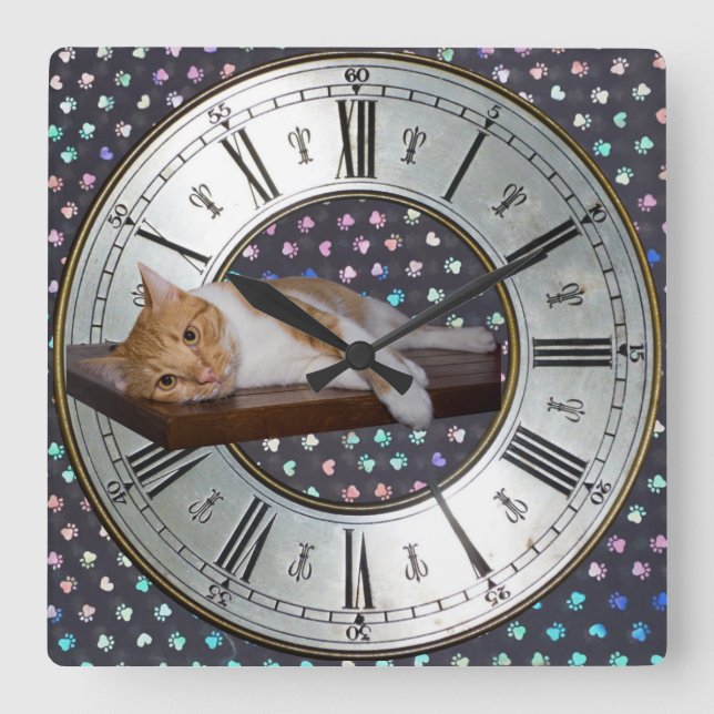 CAT QUADRATISCHE WANDUHR (Vorderseite)